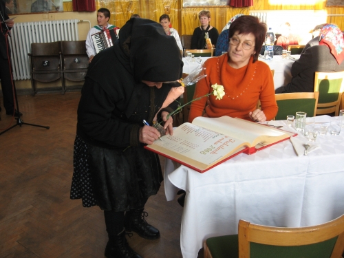 200910181601070.novy 027